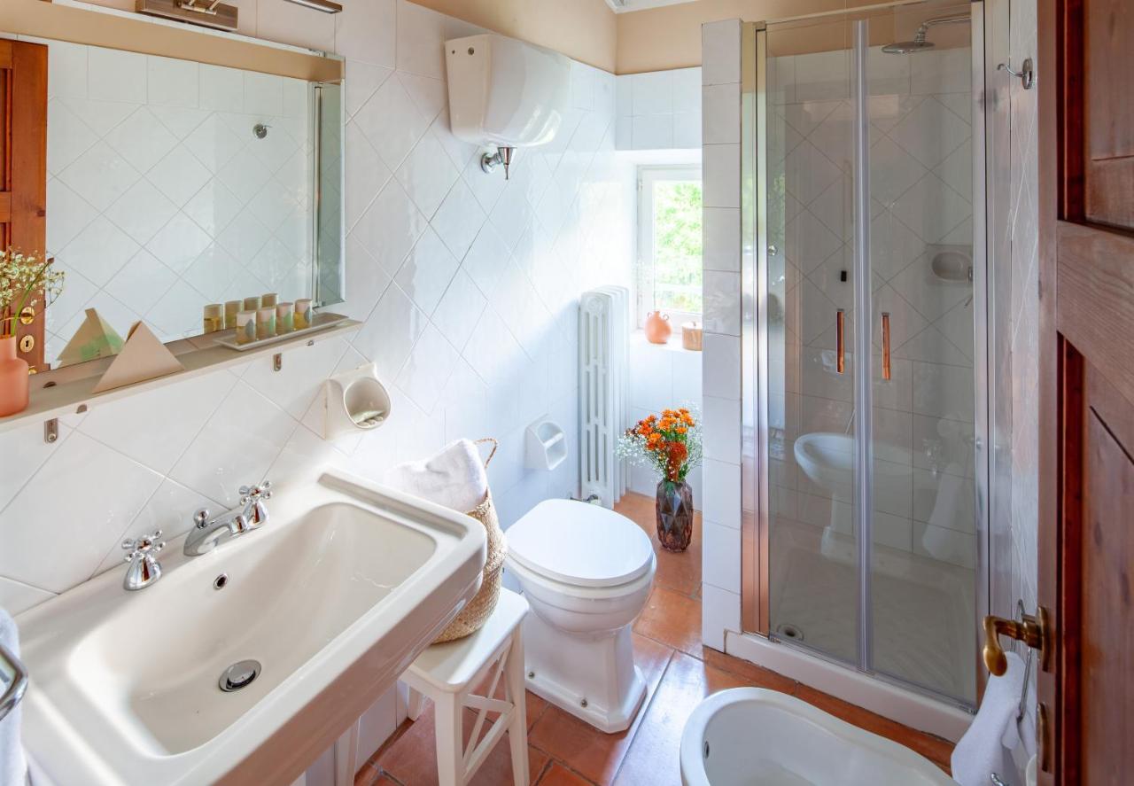 Locanda Quattro Vesta San Casciano dei Bagni Luaran gambar
